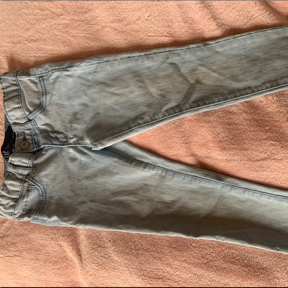 Girls size 6 Gap stretch jeggings. - Picture 2 of 2